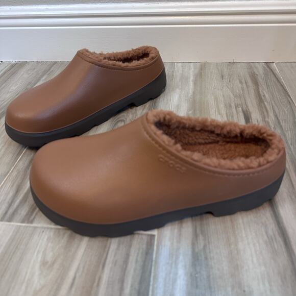 Crocs Men's Dylan Lined Fuzz Clogs Casual Warm Comfort Solid Brown Size 13 - Picture 1 of 9